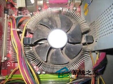 华硕主板开机出现cpu fan error怎么解